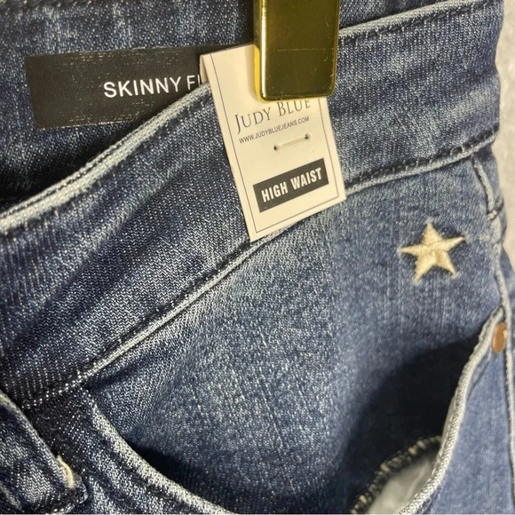 Judy Blue High Rise Starry Night Raw Edge Embroidered Skinny Jeans - Picture 10 of 11